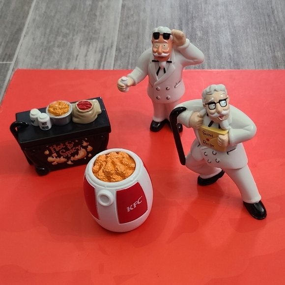 KFC | Toys | Vintage Rare 6th Anniversary Kfc Promotional Toys ...